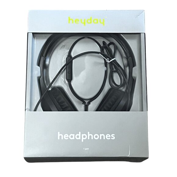 Heyday Black Headphones With 3.5mm Aux Plug & Microphone - Picture 1 of 6
